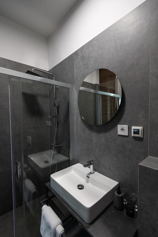 Lanterna Boutique Hotel Srbac Exterior foto